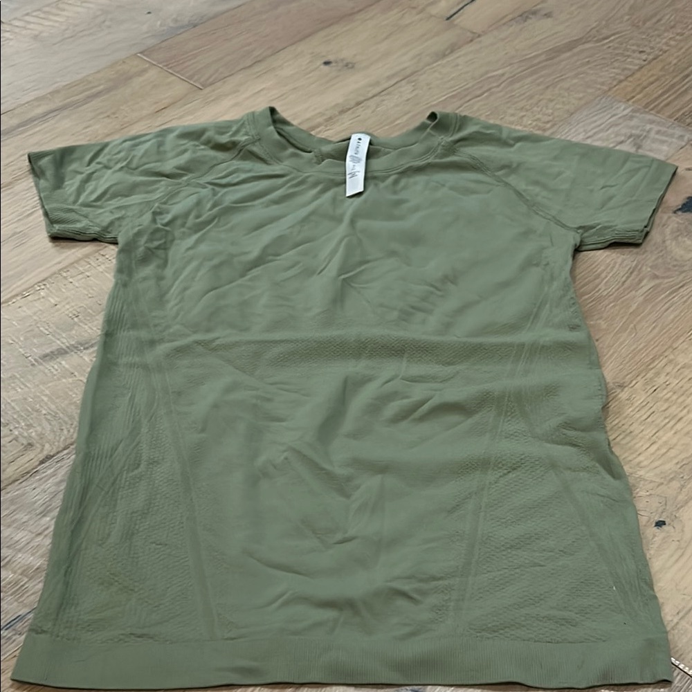 Athleta Momentum Seamless Tee